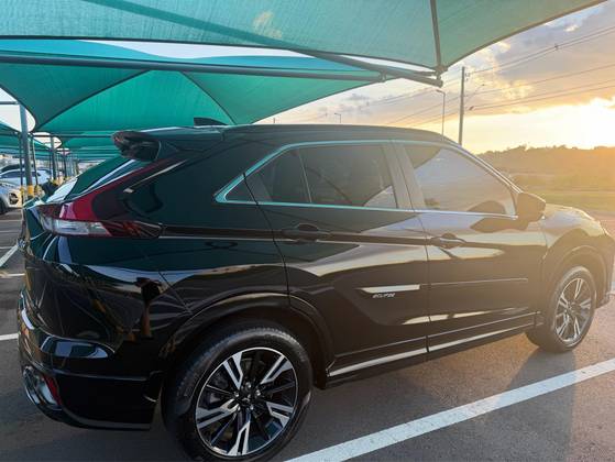 MITSUBISHI ECLIPSE CROSS 1.5 MIVEC TURBO GASOLINA HPE-S S-AWC CVT